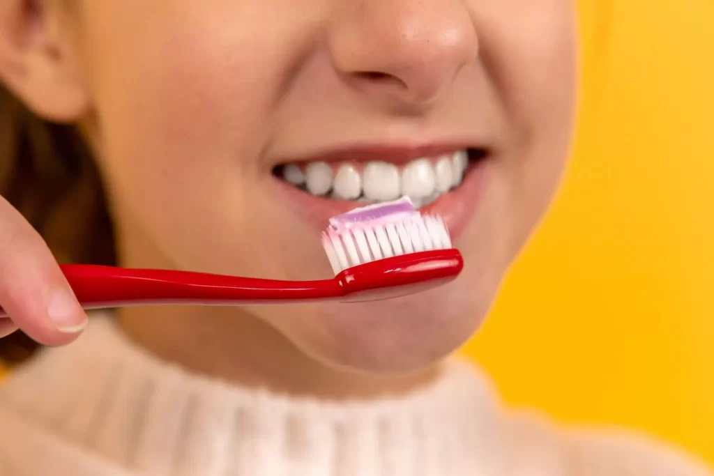 BRUSHING GIRL